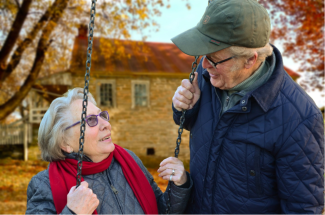 How a Property Manager Can Help a Retired Couple Keep Track of Their Assets