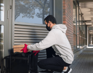 Should You Consider Installing Smart Doorbells for Renters?