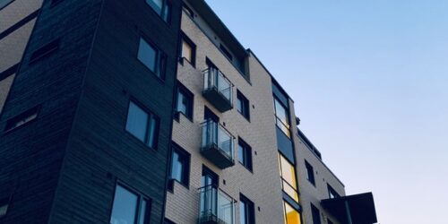 Should I Sell My House in California and Move Out of State?